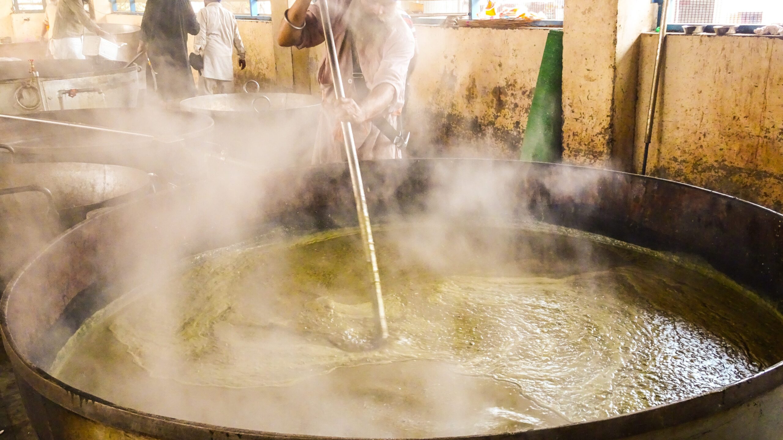 A Photo of Golden Temple Kitchen claimed to be the Biggest Kitchen in India